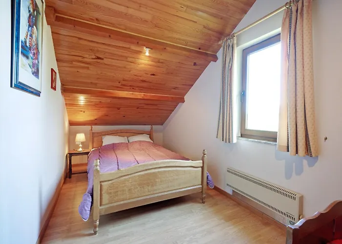 Holiday home In Daverdisse *